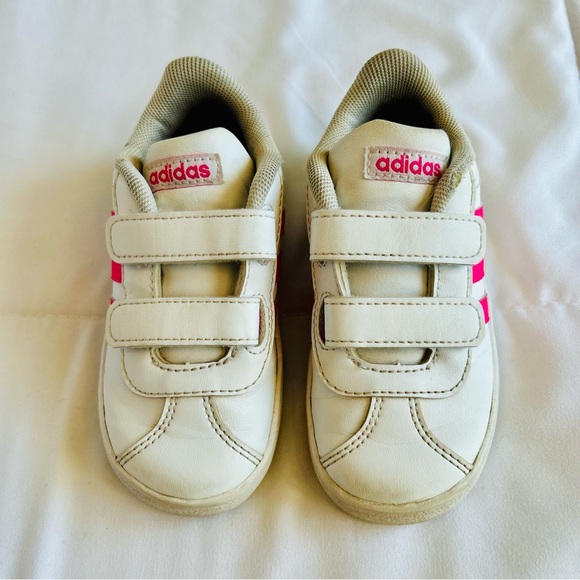 Size 7K Adidas Shoes - Picture 5 of 9